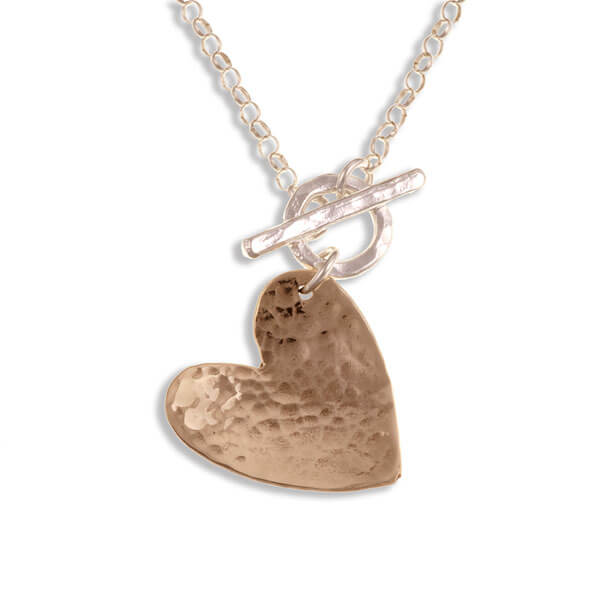 Hammered heart pendant (BZP46)