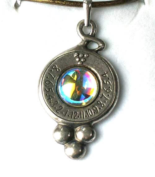 Dionysos Sundial pendant (DIO43RB)