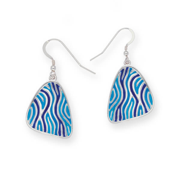 Trig geëmailleerde oorbellen